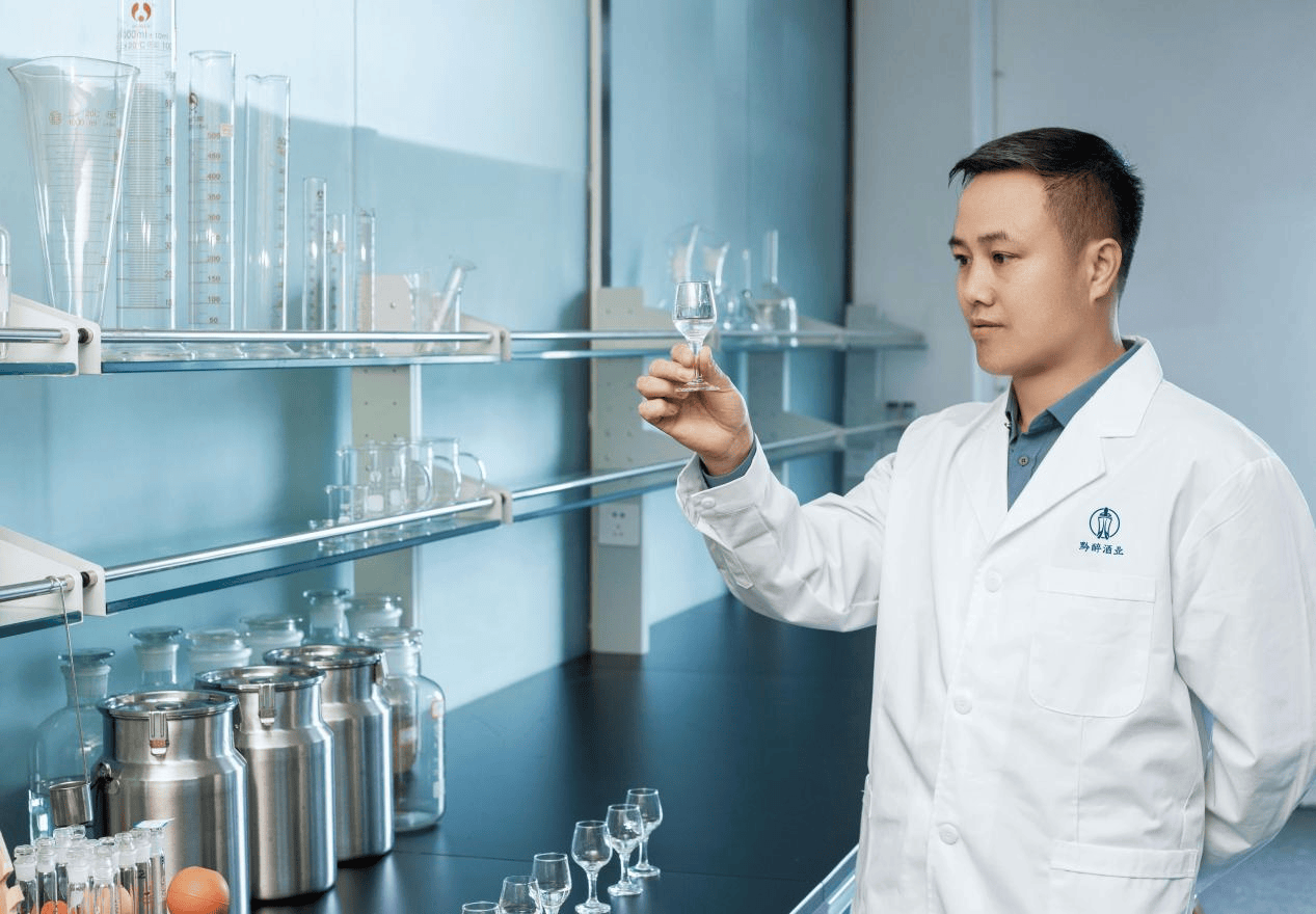黔醉酒業(yè)總工程師趙仕蛟 | 二十九載奮斗不輟，農(nóng)家少年終成不凡工匠